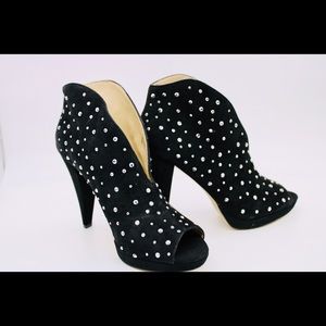 Inc, Size 8, Black w Silver Rhinestones